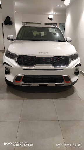 Juhi Kia Automotive | Show Room