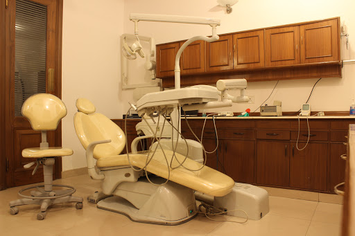 Kalra Dental Clinic Medical Services | Dentists