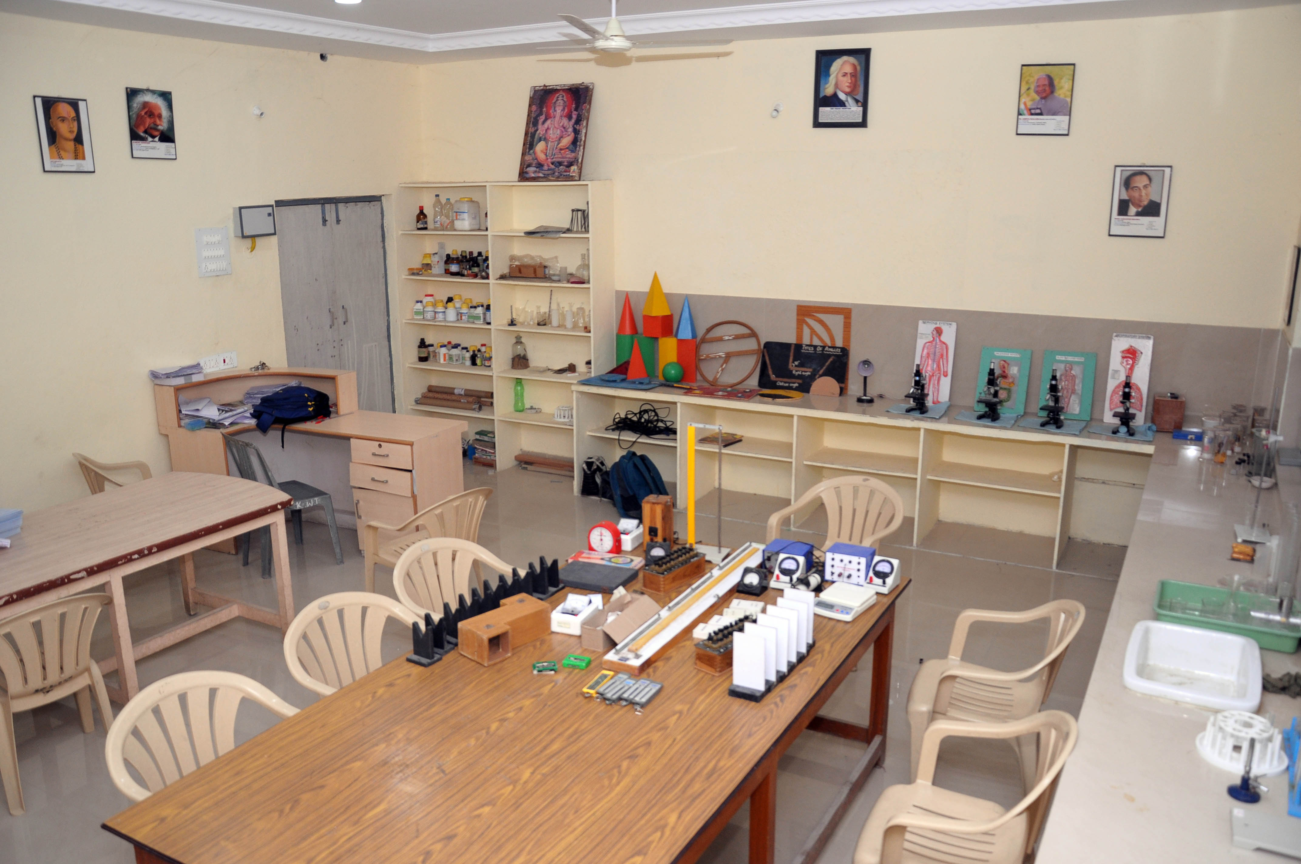 Karnataka Welfare Trust School Education | Schools