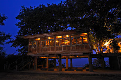 Ken River Lodge Accomodation | Resort