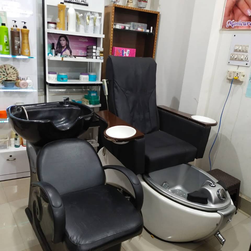 Khoobsurat Beauty Parlour Active Life | Salon