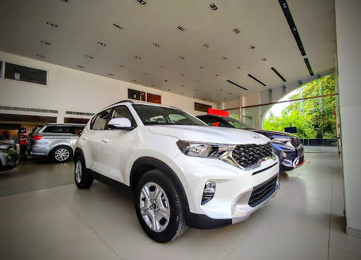 KIA MOTORS SKYDAC AUTO Automotive | Show Room