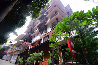 Kovalam Beach Hotel Accomodation | Hotel