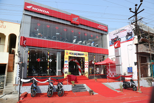 KUMARAN HONDA Automotive | Show Room