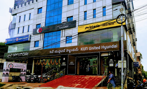 KUN United Hyundai  Kondapur Automotive | Show Room