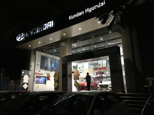 Kundan Hyundai Showroom Automotive | Show Room
