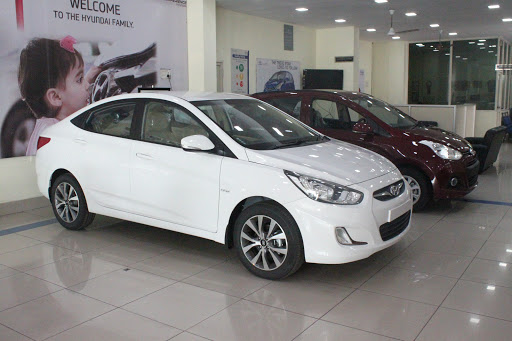 Kusalava Hyundai Automotive | Show Room