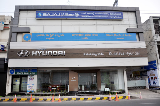 KUSALAVA HYUNDAI Automotive | Show Room
