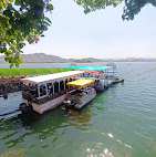 Lake Pichola Travel | Lake