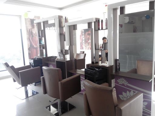 Lakme salon Active Life | Salon