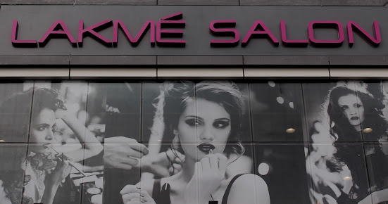 Lakme Salon Logo