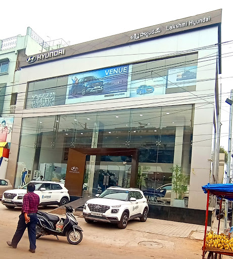 Lakshmi Hyundai Erragadda Automotive | Show Room