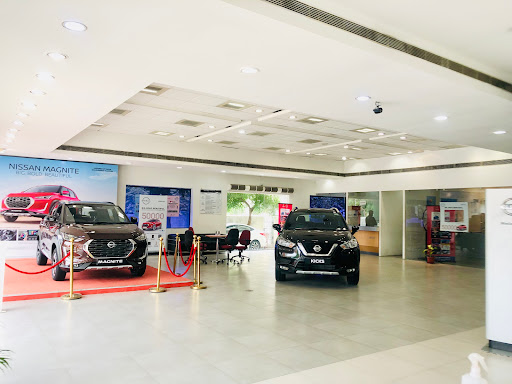 LAKSHMI NISSAN Automotive | Show Room