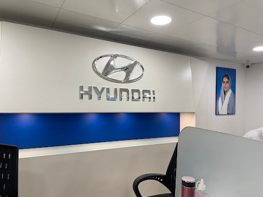 Lamba Hyundai Automotive | Show Room
