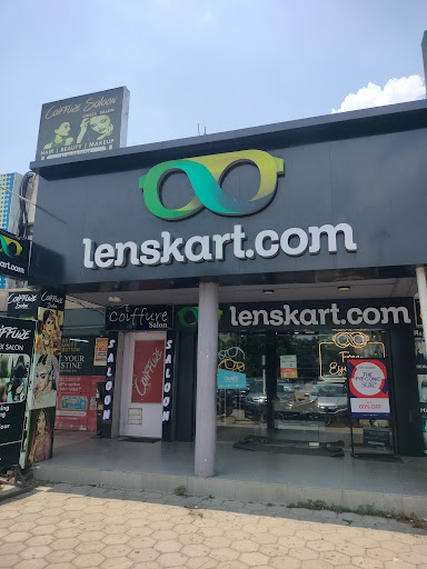 Lenskart showroom Shopping | Store