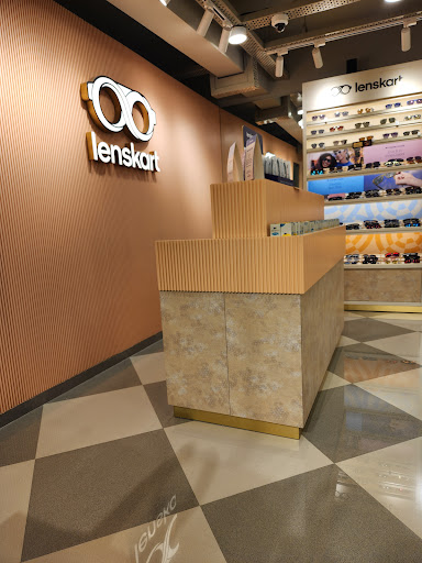 Lenskart showroom Shopping | Store