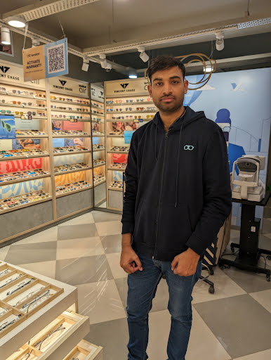 Lenskart showroom Shopping | Store