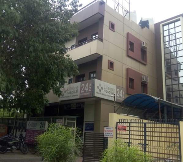 Lifeline Hospital Dwarka Hospitals 02