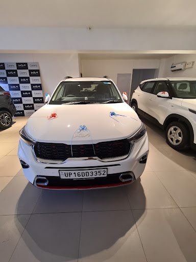 Lohia Kia Noida Automotive | Show Room
