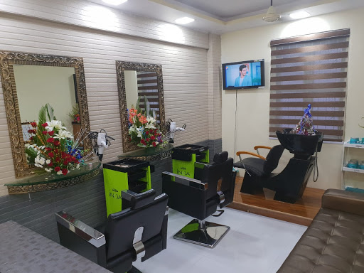 LOOKS HAIR BEAUTY SPA & SALON Active Life | Salon