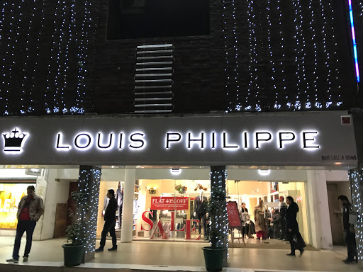 Louis Philippe Shopping | Store