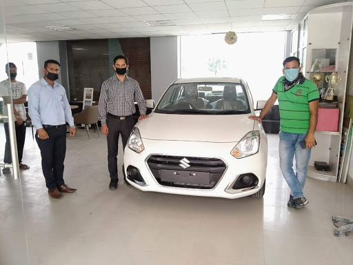 LOVELY AUTOS Maruti Automotive | Show Room