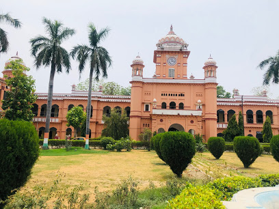 Lucknow Christian College Logo