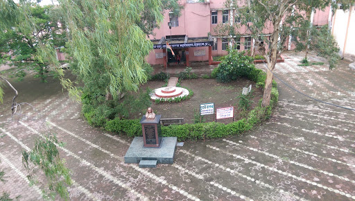 Maharani Pushpamala Raje Pawar Shaskiya Kanya Mahavidyalay Education | Colleges