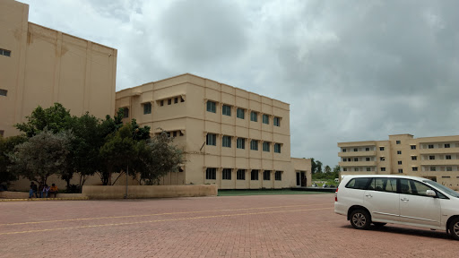 Mahatma Gandhi Institute Of Technical Education And Research Center Education | Colleges