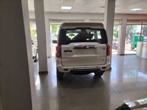 Mahindra A. Automovers Automotive | Show Room