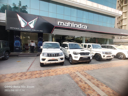 Mahindra A. Automovers - SUV Automotive | Show Room
