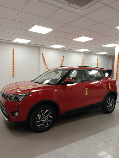 Mahindra Automotive Showroom - RC Puram Automotive | Show Room