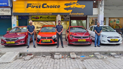 Mahindra First Choice (Autowheelz) Automotive | Show Room