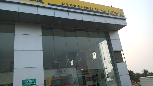 Mahindra First Choice Services Automotive | Show Room