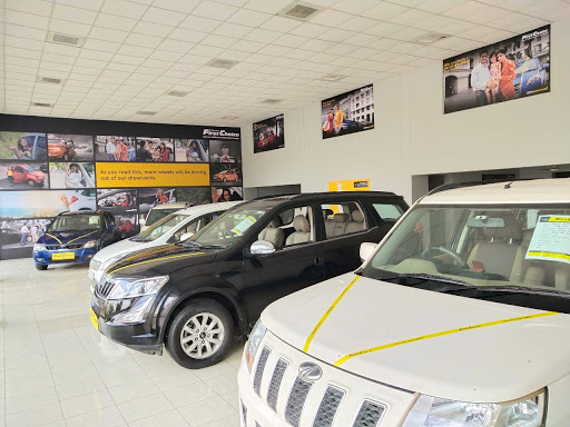 Mahindra First Choice Wheels Ltd. Automotive | Show Room