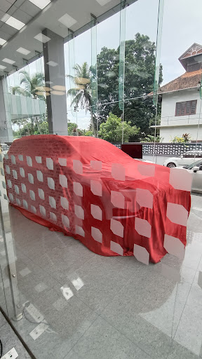 Mahindra Horizon Motors Automotive | Show Room