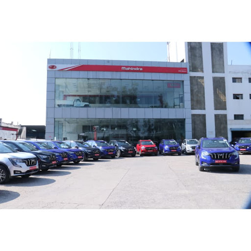 Mahindra KBS Motors Automotive | Show Room