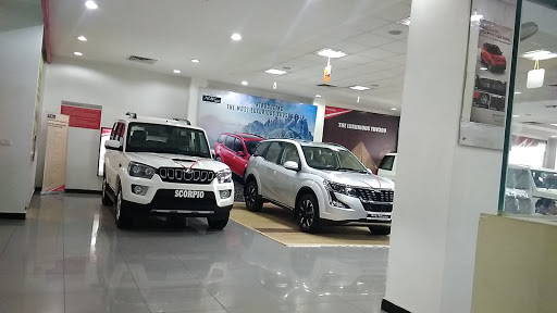 Mahindra Lohchab Motor Company Automotive | Show Room