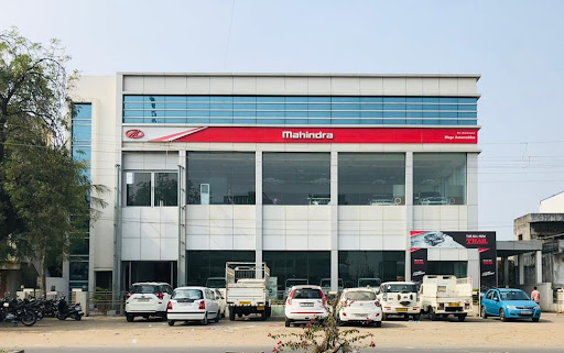 Mahindra Mega Automobiles - SUV Automotive | Show Room