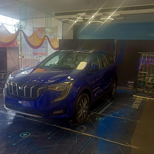 Mahindra Mosaram Enterprises - SUV Automotive | Show Room