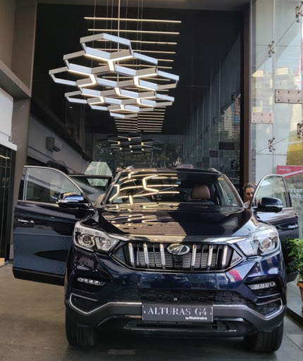 Mahindra NBS International - SUV Showroom Automotive | Show Room