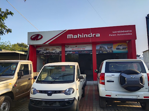 Mahindra Param Automobiles Automotive | Show Room