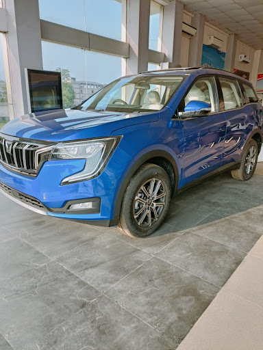 Mahindra Sabita Automobiles - SUV Automotive | Show Room