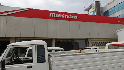 Mahindra Shah Motors Automotive | Show Room