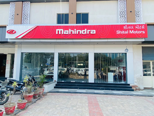 Mahindra Shital Motors Automotive | Show Room