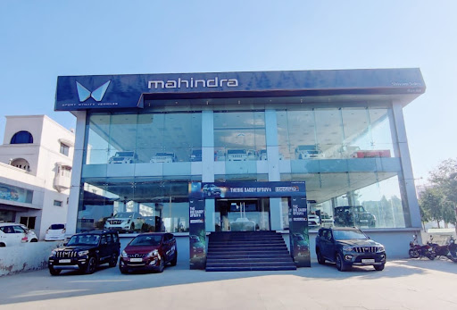 Mahindra Shivam Sales Corporation Automotive | Show Room
