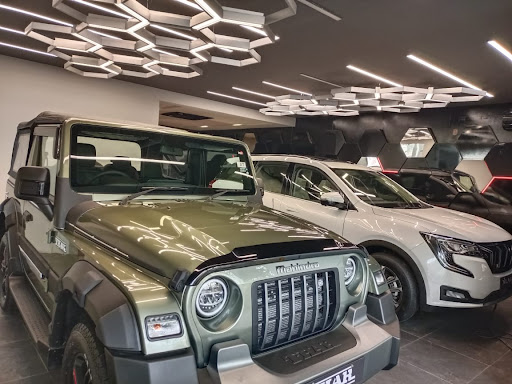 Mahindra Sri Durga Automobiles Automotive | Show Room