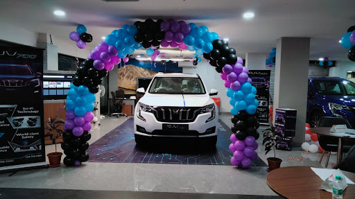 MAHINDRA VVC MOTORS Automotive | Show Room