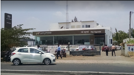 MAI Hyundai  416416 Automotive | Show Room