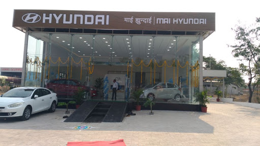 Mai Hyundai Automotive | Show Room